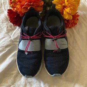 Vionic shoes women size 8